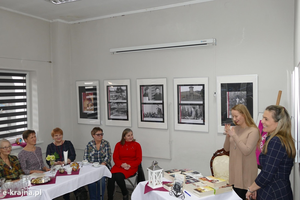 Spotkanie z Agatą Kołakowską w więcborskiej bibliotece