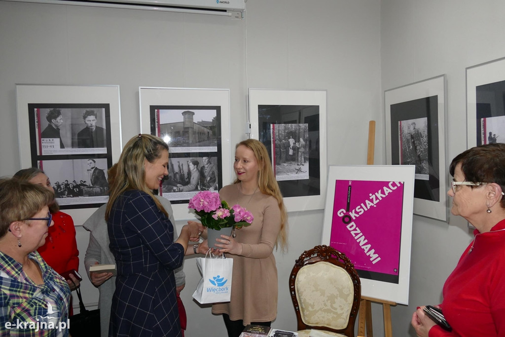 Spotkanie z Agatą Kołakowską w więcborskiej bibliotece