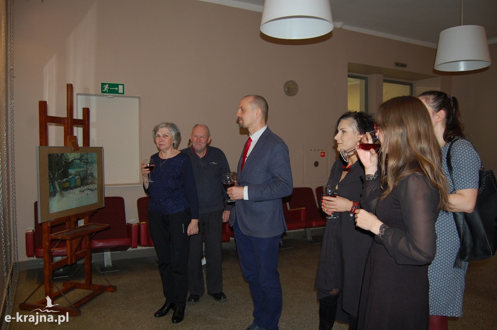 Między ustami