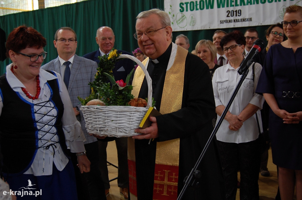 Powiatowa Wystawa Stołów Wielkanocnych