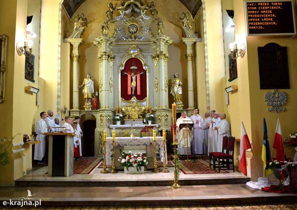 W imię Boga w Trójcy Świętej Jedynego