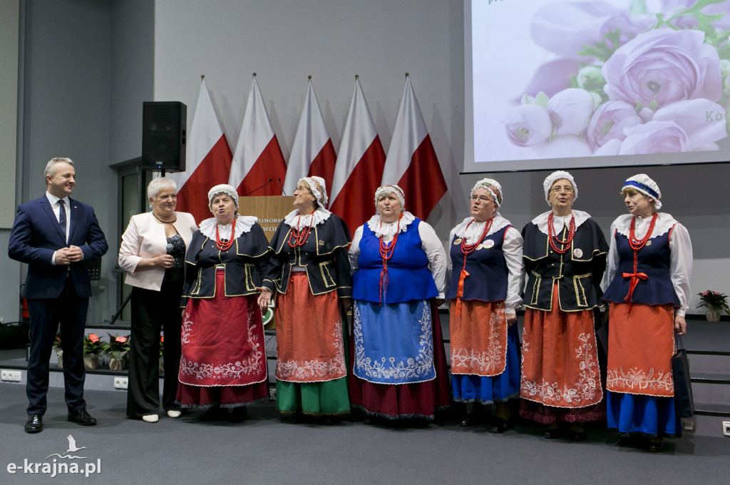 Dzień Matki w Urzędzie Wojewódzkim