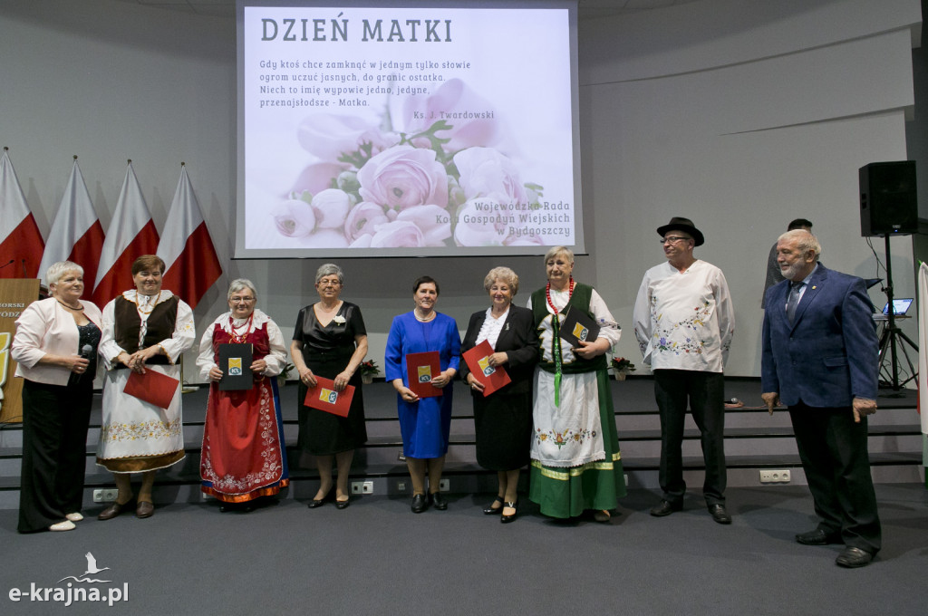 Dzień Matki w Urzędzie Wojewódzkim