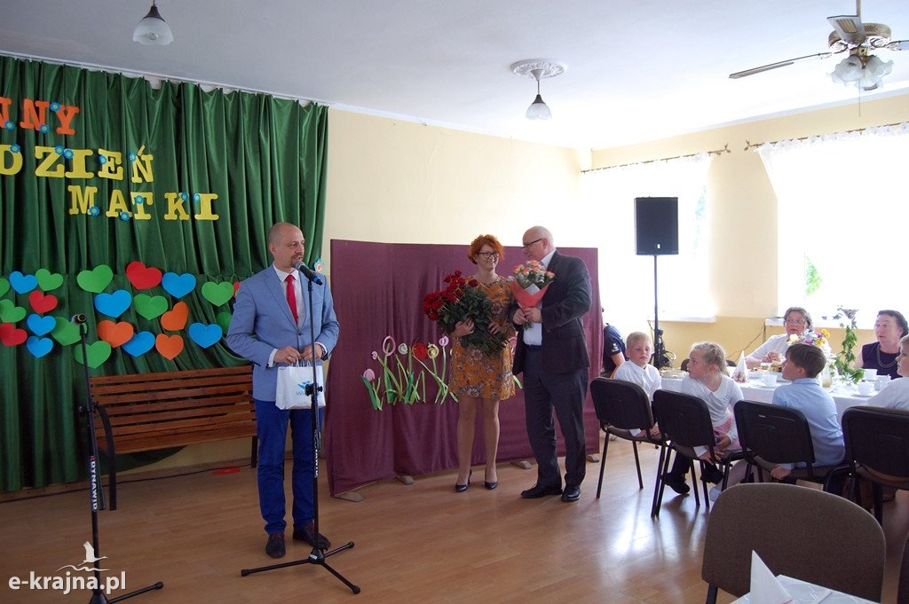 Gminny Dzień Matki w Zabartowie