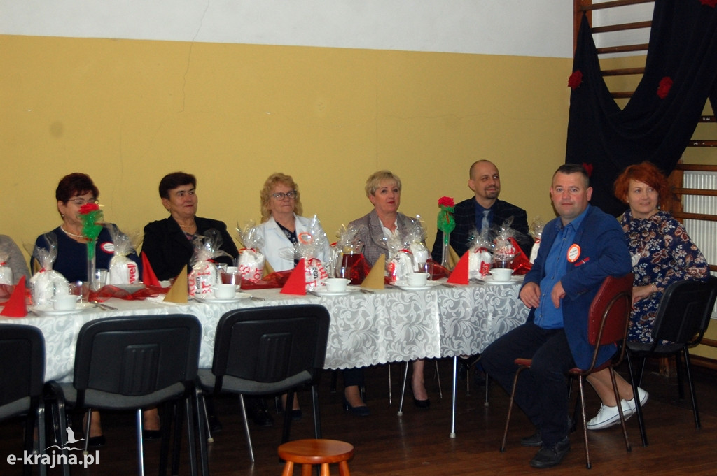 Senioriada z cygańskim weselem