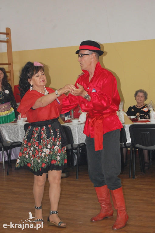 Senioriada z cygańskim weselem