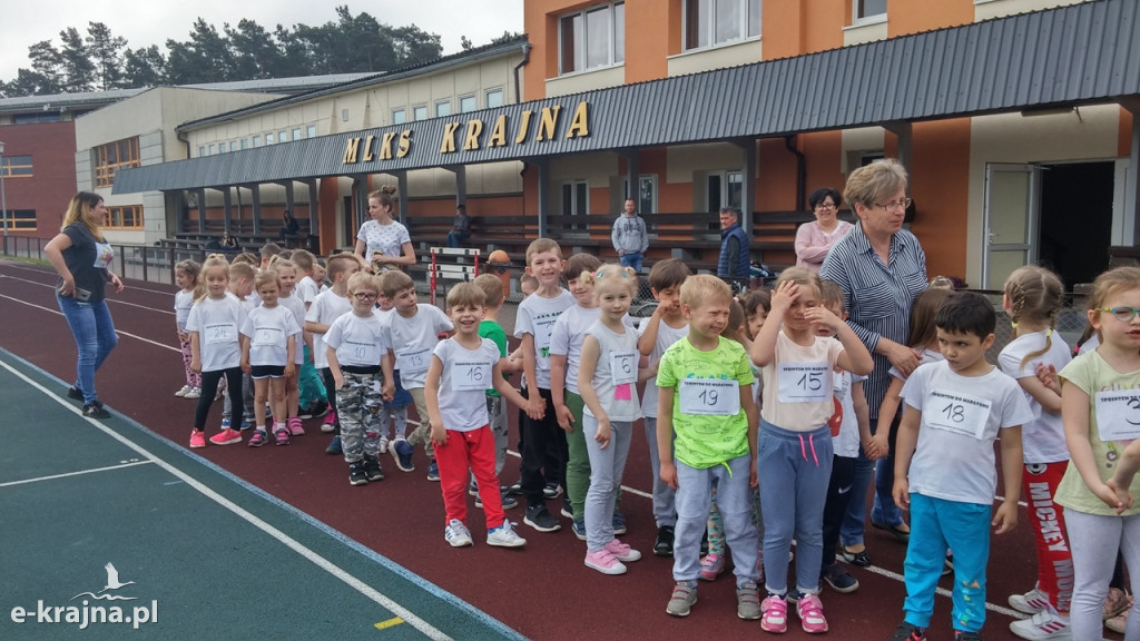 Przedszkolaki z Bajki w ogólnopolskim maratonie