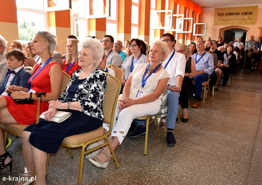 Tablica poświęcona Pawłowi Kalinowskiemu