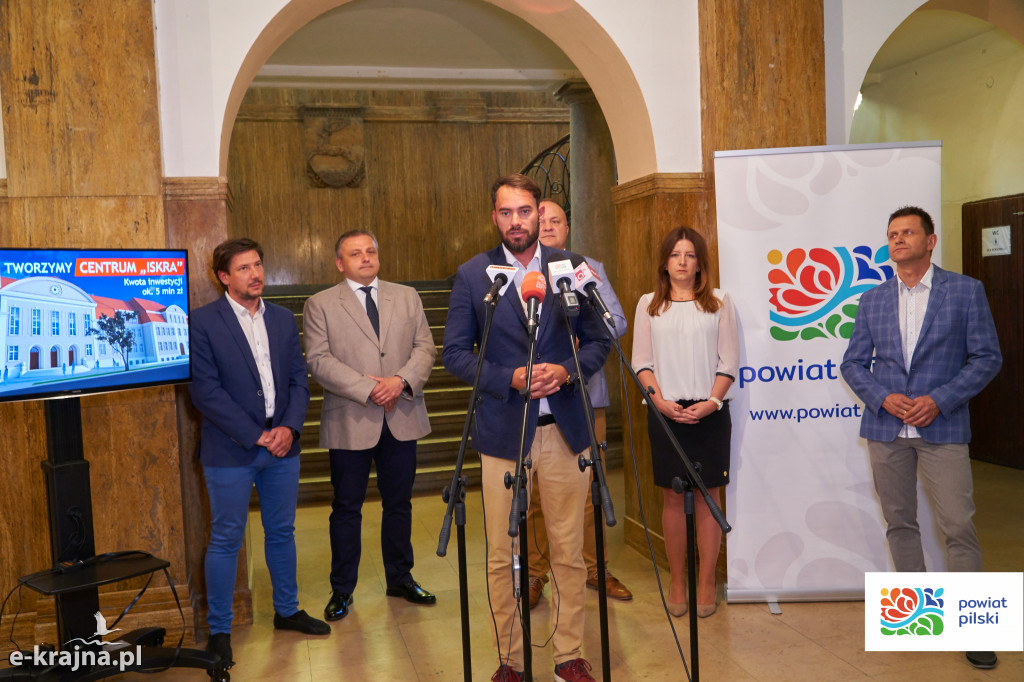 Rusza remont budynku dawnego Kina Iskra w Pile