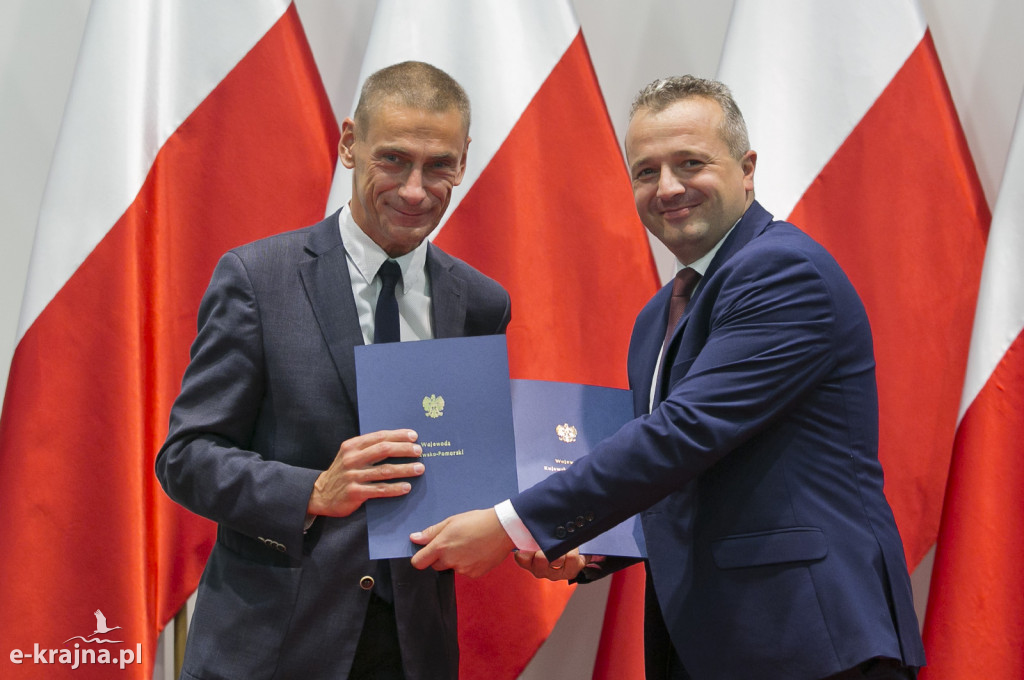 Pierwsze umowy o dofinansowanie odbudowy połączeń lokalnych