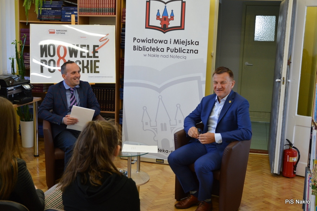 Narodowe Czytanie w nakielskiej bibliotece
