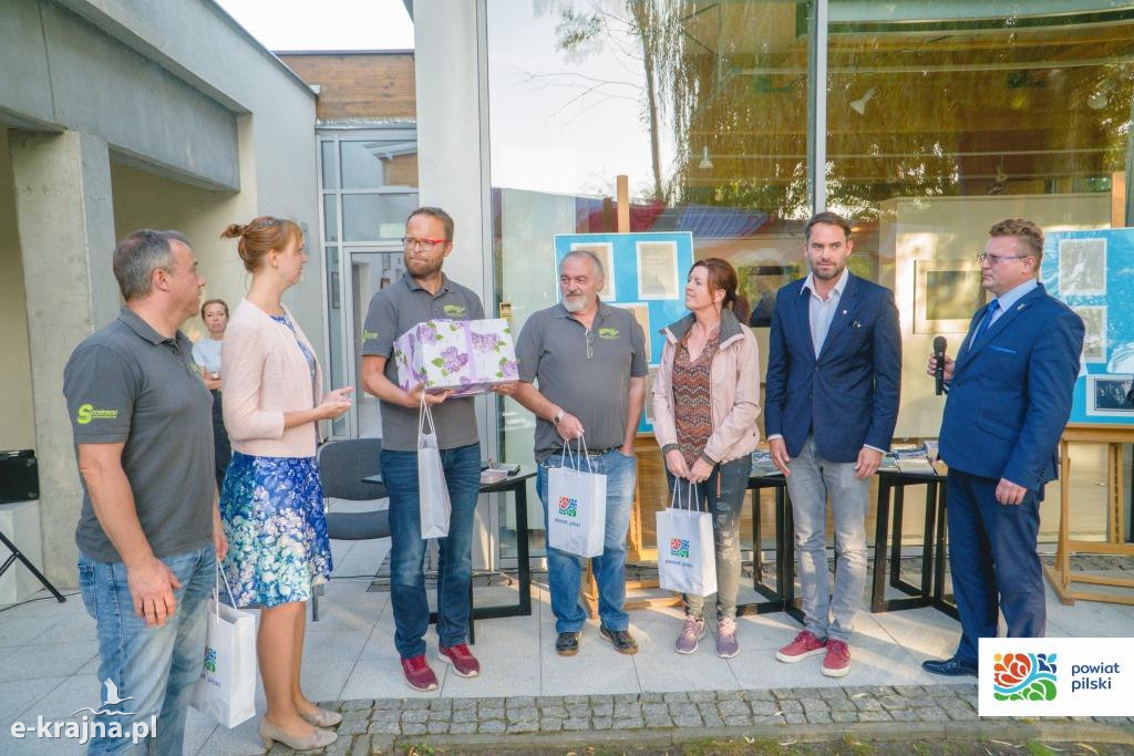 Czytanie polskich nowel przy dźwiękach katarynki