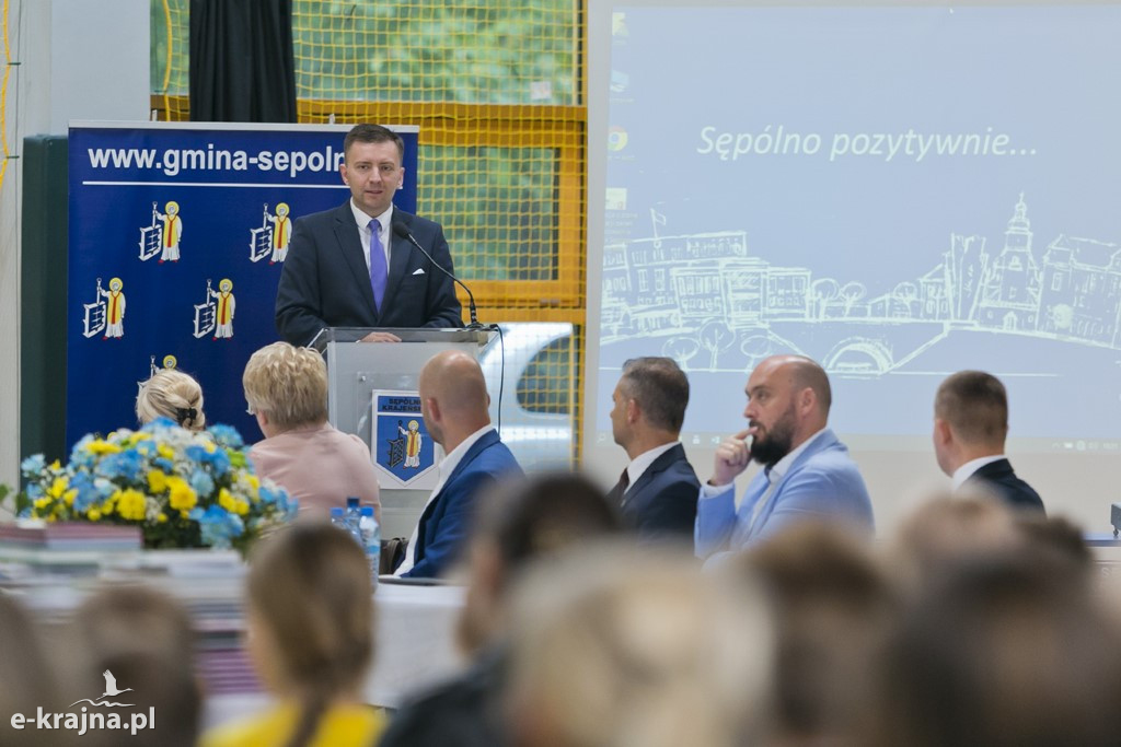 Wsparcie na remonty dróg powiatowych i gminnych