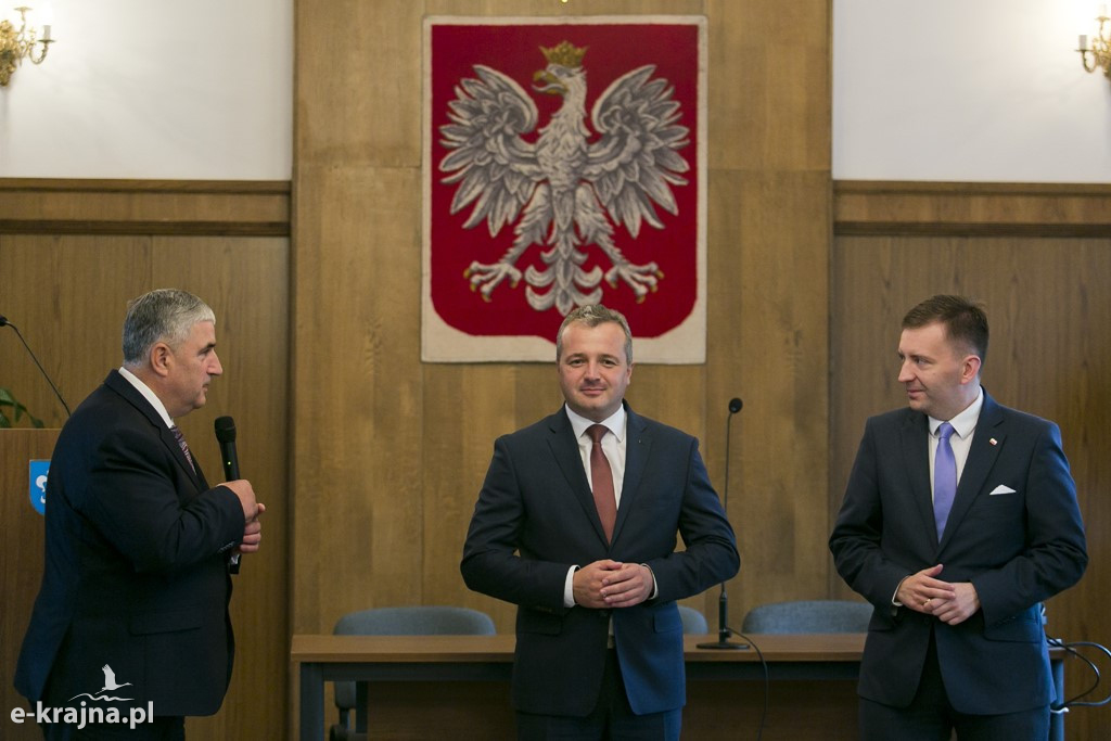 Wsparcie na remonty dróg powiatowych i gminnych