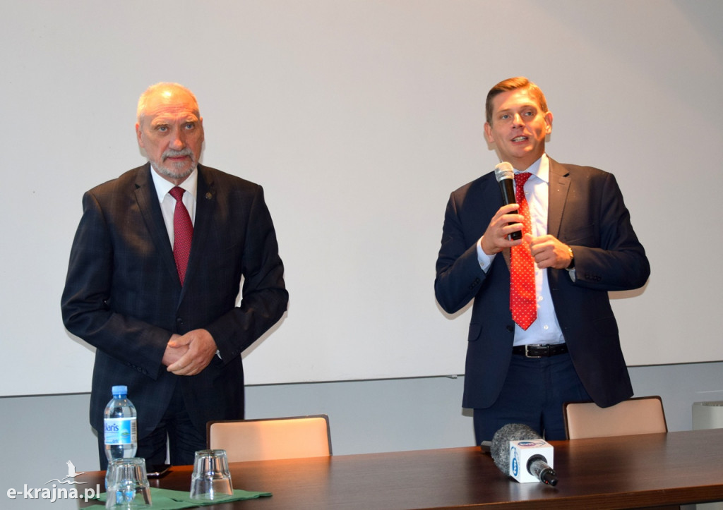 Spotkanie z Antonim Macierewiczem