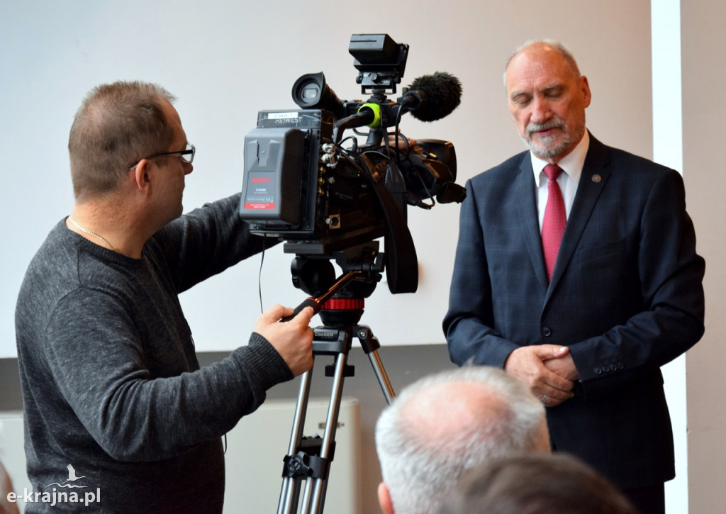 Spotkanie z Antonim Macierewiczem