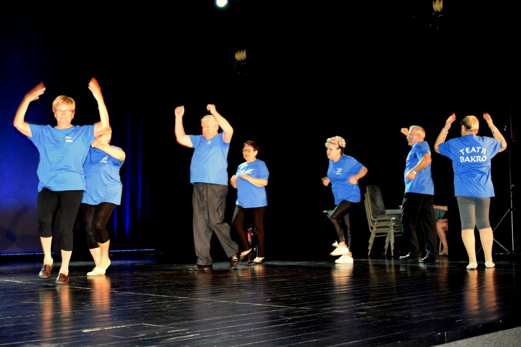 Teatr Bakro w sanatoryjnej formie