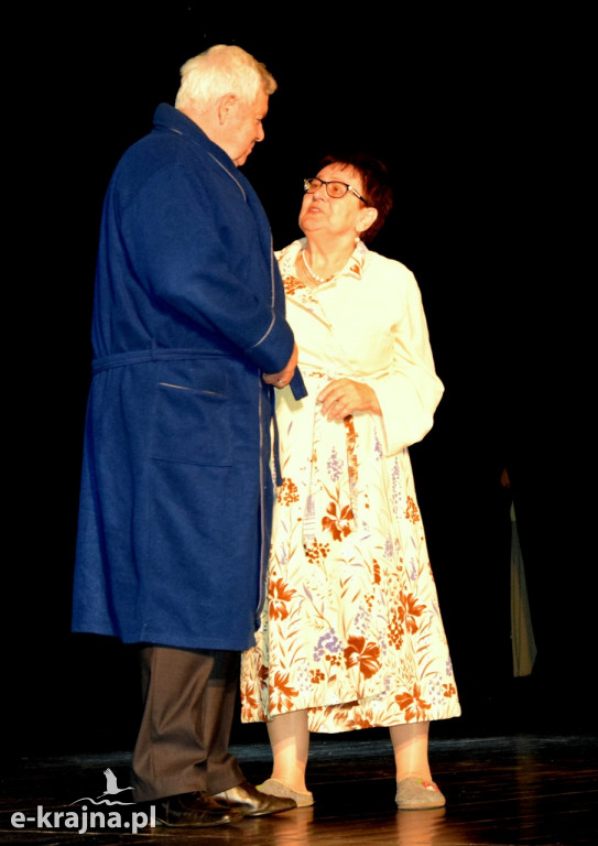 Teatr Bakro w sanatoryjnej formie