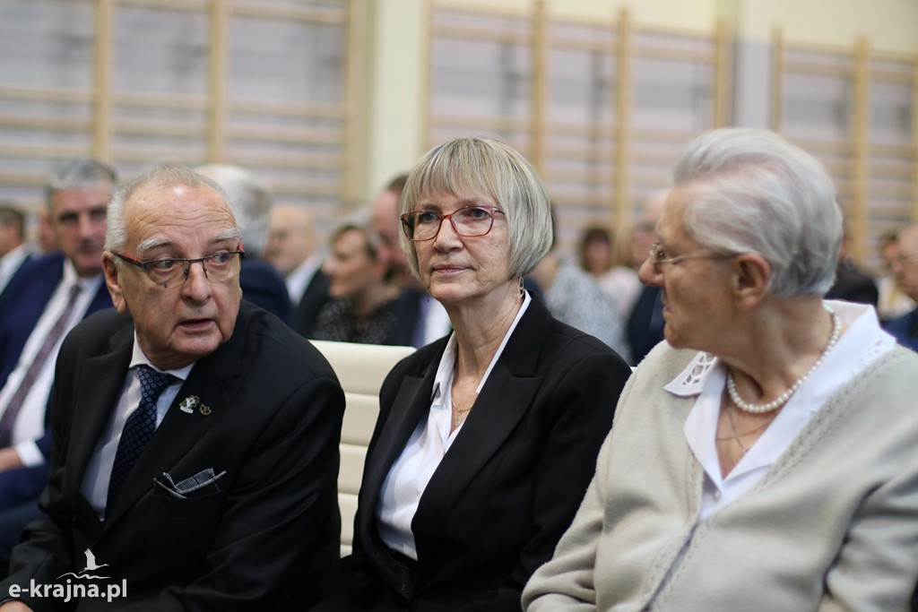 Uroczystość nadania imienia szkołom ZSCKR w Sypniewie cz. 1