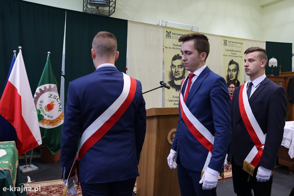 Uroczystość nadania imienia szkołom ZSCKR w Sypniewie cz. 1