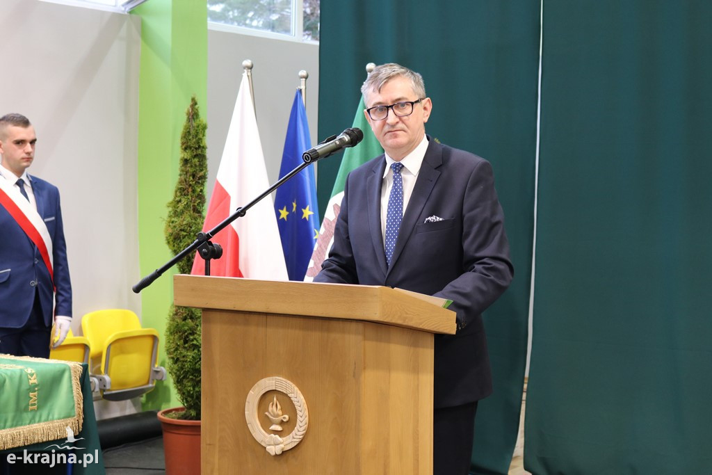 Uroczystość nadania imienia szkołom ZSCKR w Sypniewie cz. 1