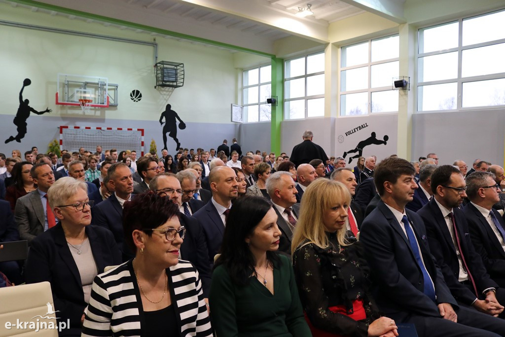 Uroczystość nadania imienia szkołom ZSCKR w Sypniewie cz. 1
