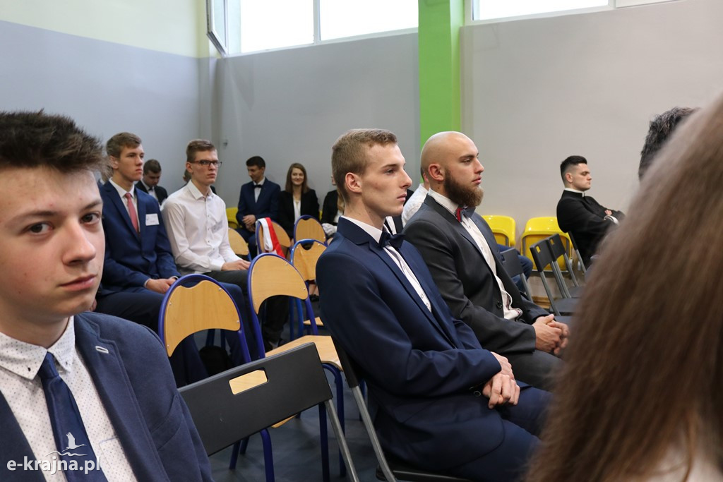 Uroczystość nadania imienia szkołom ZSCKR w Sypniewie cz. 1