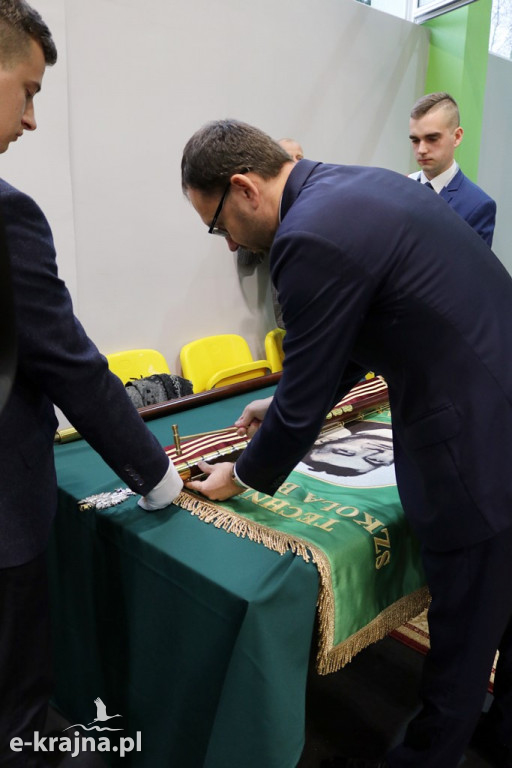 Uroczystość nadania imienia szkołom ZSCKR w Sypniewie cz. 1
