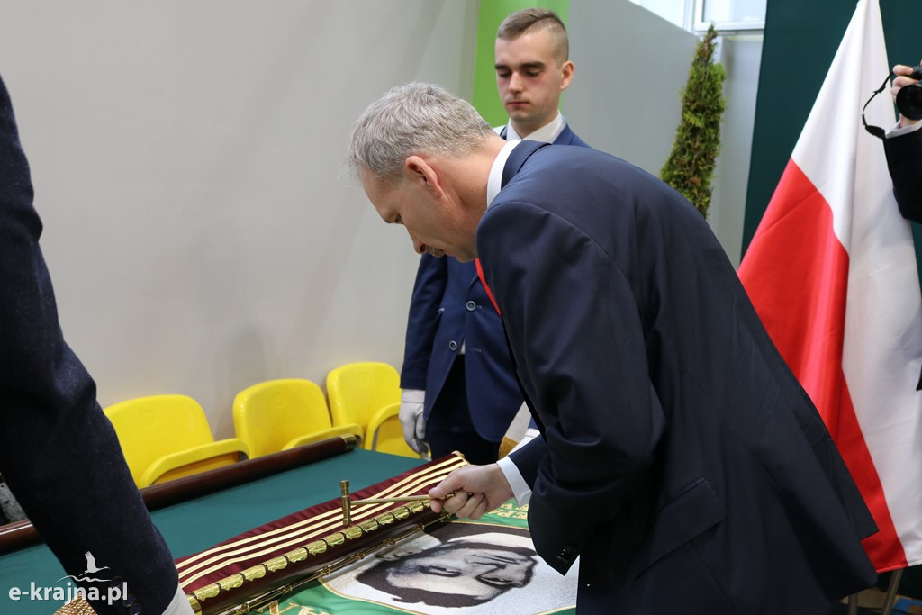 Uroczystość nadania imienia szkołom ZSCKR w Sypniewie cz. 1