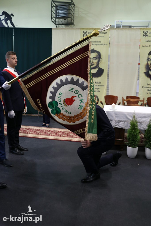 Uroczystość nadania imienia szkołom ZSCKR w Sypniewie cz. 1
