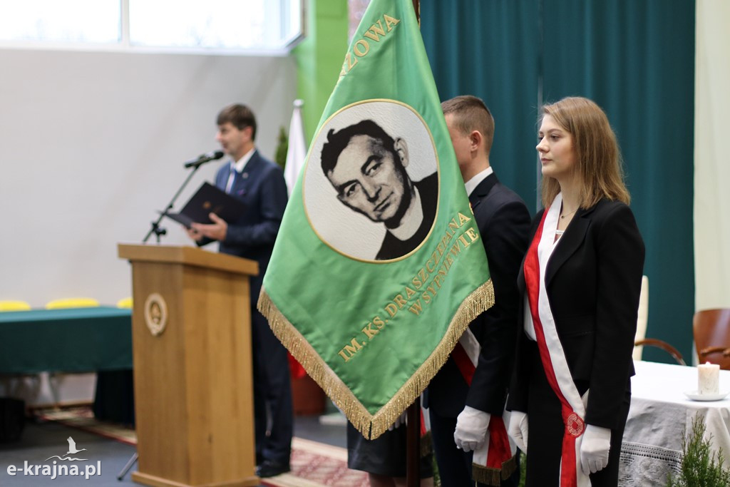 Uroczystość nadania imienia szkołom ZSCKR w Sypniewie cz.2