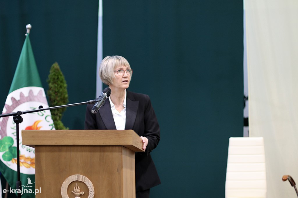 Uroczystość nadania imienia szkołom ZSCKR w Sypniewie cz.2