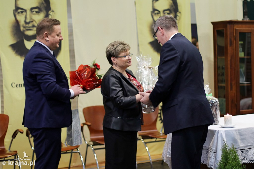 Uroczystość nadania imienia szkołom ZSCKR w Sypniewie cz.2