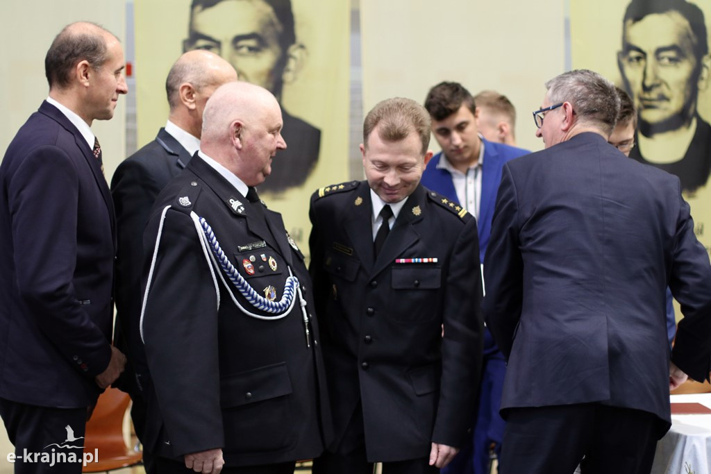 Uroczystość nadania imienia szkołom ZSCKR w Sypniewie cz.2