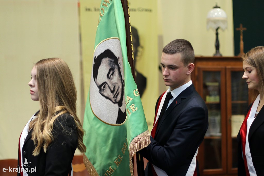 Uroczystość nadania imienia szkołom ZSCKR w Sypniewie cz.2