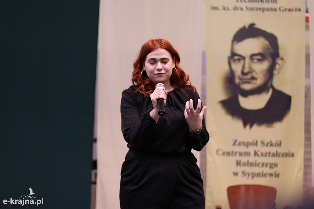 Uroczystość nadania imienia szkołom ZSCKR w Sypniewie cz.2