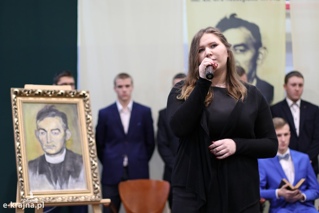 Uroczystość nadania imienia szkołom ZSCKR w Sypniewie cz.2