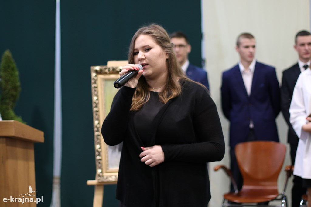 Uroczystość nadania imienia szkołom ZSCKR w Sypniewie cz.2