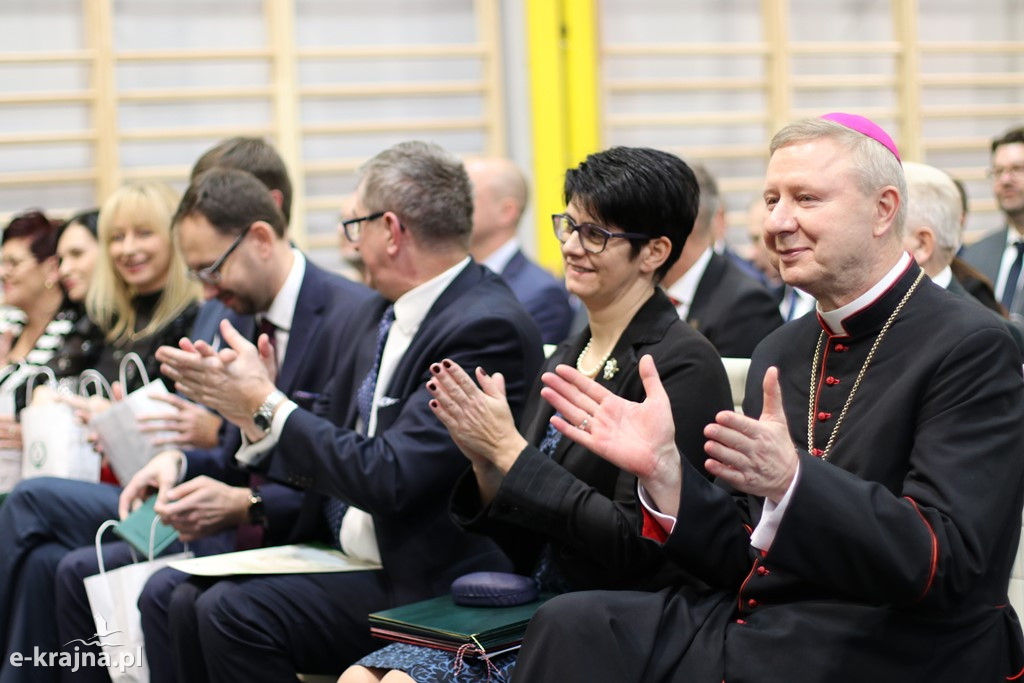 Uroczystość nadania imienia szkołom ZSCKR w Sypniewie cz.2