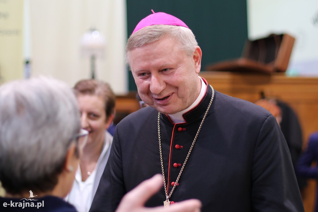 Uroczystość nadania imienia szkołom ZSCKR w Sypniewie cz.2
