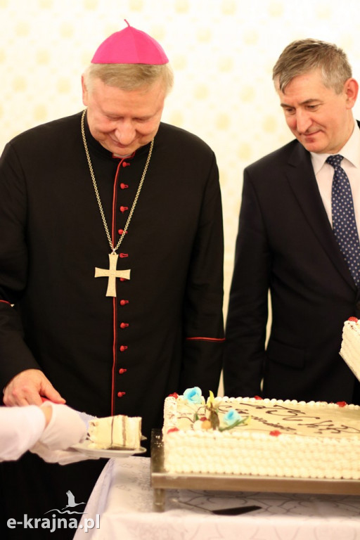 Uroczystość nadania imienia szkołom ZSCKR w Sypniewie cz.2