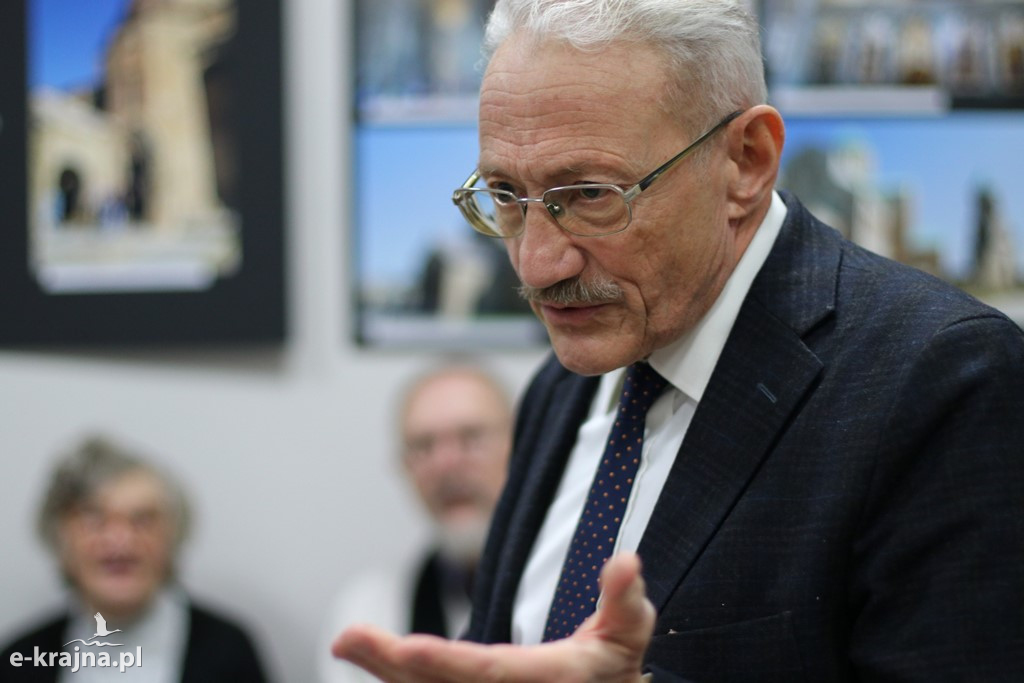 Kościoły Armenii i Gruzji - wystawa fotografii