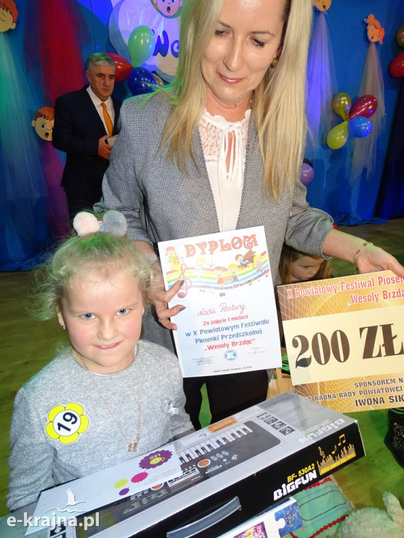 Wesołe Brzdące śpiewały w Kamieniu