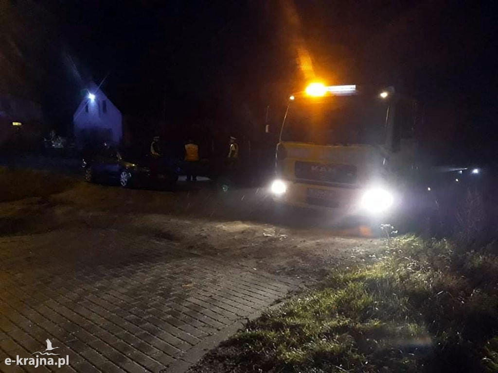 Kolizja trzech aut w Buszkowie
