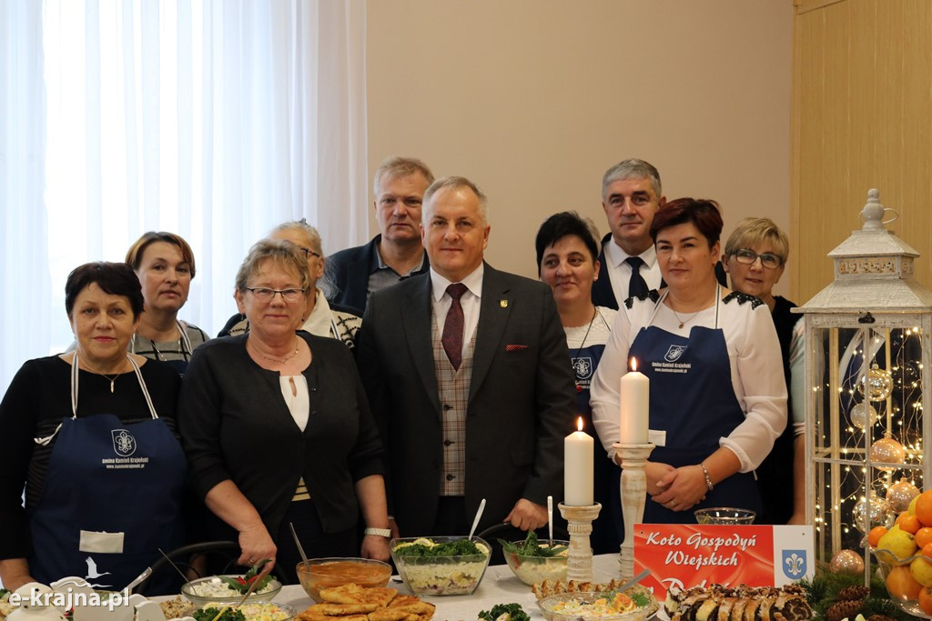 Powiatowa Wystawa Stołów Wigilijnych w Dąbrówce