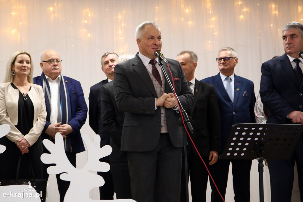 Powiatowa Wystawa Stołów Wigilijnych w Dąbrówce