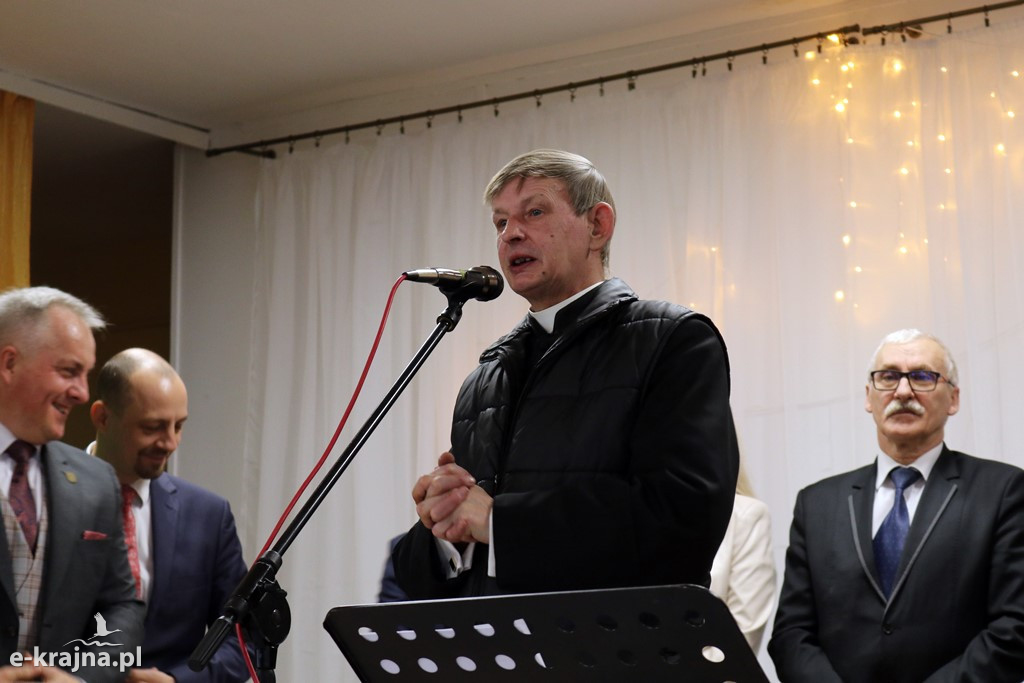 Powiatowa Wystawa Stołów Wigilijnych w Dąbrówce