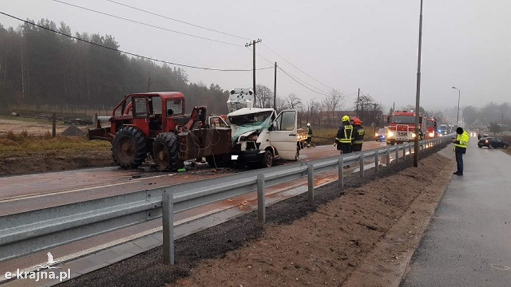 Wypadek na drodze krajowej