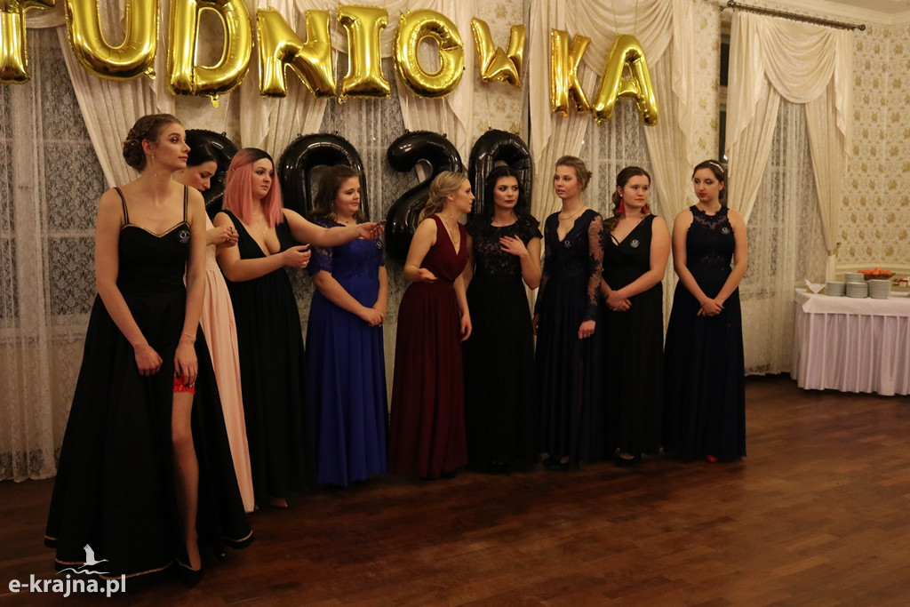 Studniówka 2020 więcborskiego CKZiU