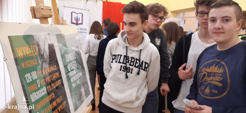 Narodowy Dzień Pamięci Żołnierzy Wyklętych w nakielskiej bibliotece